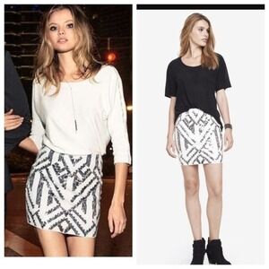 Express Sexy White and‎ Silver Sequin Aztec Lined Mini Party Skirt Womens XS